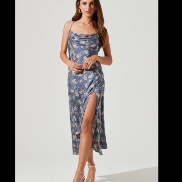 ASTR the Label Gaia Floral Midi Dress - Picture 1 of 4